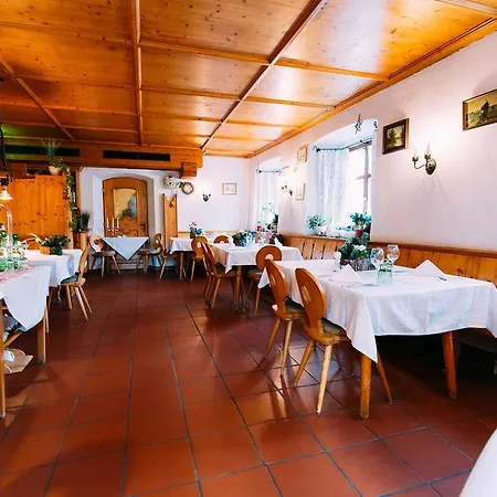 Szálloda Gasthof Zum Schupfen