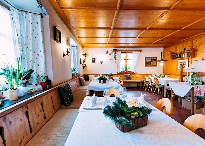 Hotel Gasthof Zum Schupfen 3*