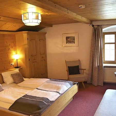 Gasthof Zum Schupfen Отель Инсбрук